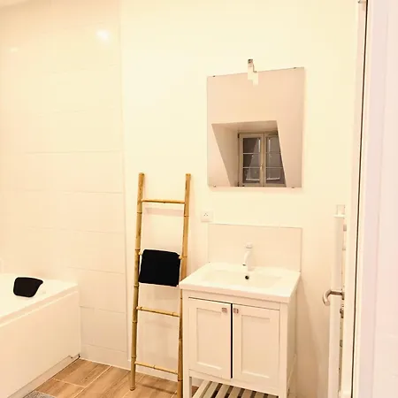 Inn Jacuzzi Prive - Netflix - Wi-fi - Parking Gratuit *