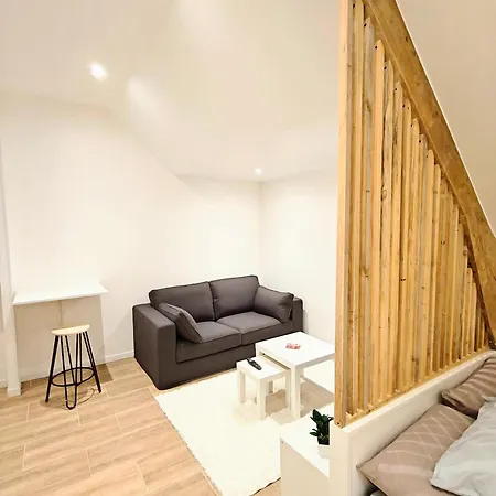 Jacuzzi Prive - Netflix - Wi-fi - Parking Gratuit * Châtel-Guyon