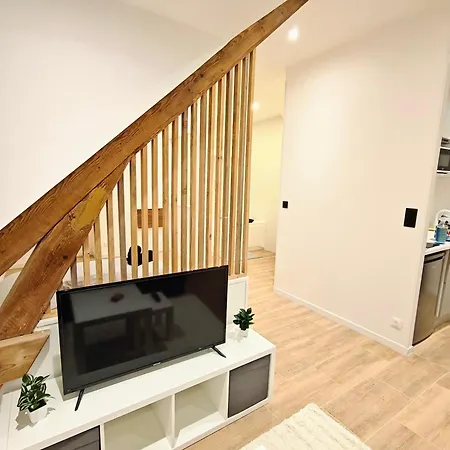 Apartmán Jacuzzi Prive - Netflix - Wi-fi - Parking Gratuit