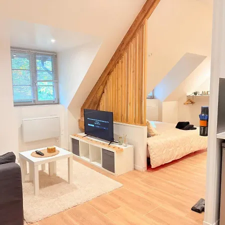 Jacuzzi Prive - Netflix - Wi-fi - Parking Gratuit Inn *